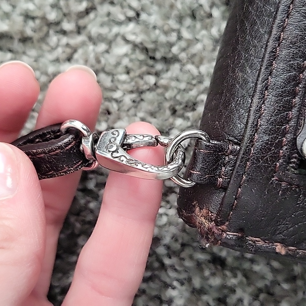 Brighton wallet with crossbody strap - Picture 4 of 10